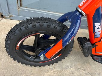 KTM SX-E 1.12 dětské elektrické odrážedlo - 4