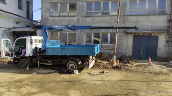 Kontejner s rukou - 4