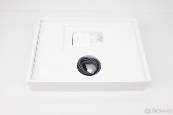 Apple MacBook Air 13 M4 CZ 2025 Temně inkoustový - 4