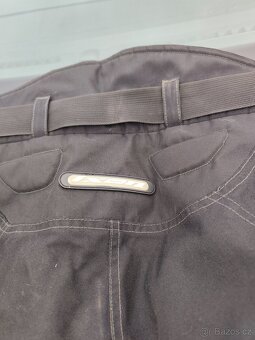 Bunda a kalhoty - 4