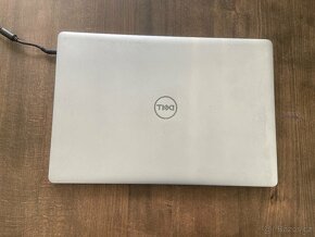 Notebook Dell Inspiron 5570 - 4