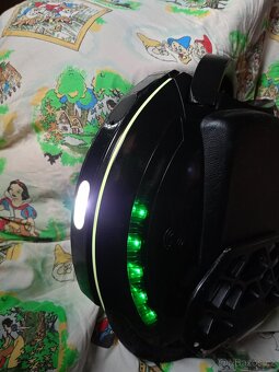 Elektrická jednokolka Kingsong 14S - 4