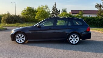 BMW 320D 120kW NAVI PANORAMA - 4