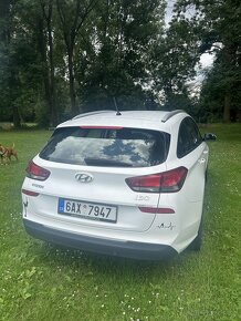 Hyundai i30 1.6 CRDi 2018 - 4