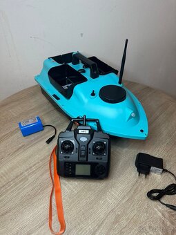Zavážecí loďka s GPS kapacita baterie 12 000 mAh - 4