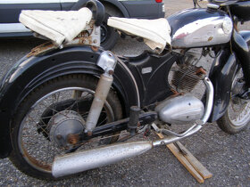 Prodám NSU Pretis 175 OSB čtyřtakt rok 1960 + díly motoru - 4