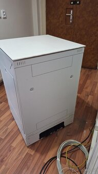 Rack - 4