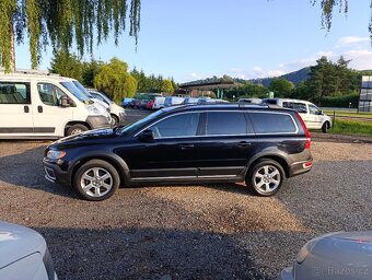 Volvo XC70 2.4 5D AWD - 4