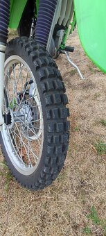 Kawasaki KMX 125 - 4