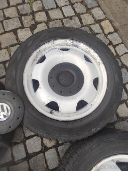 Prodám orig plechové kola 17 Vw multivan 5x120 - 4