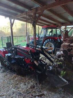 Nový multifunkční pásový traktor - 4