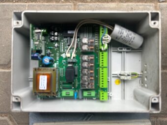 DEA-202-E3 Elektrický pohon pro jednokřídlé brány - 4