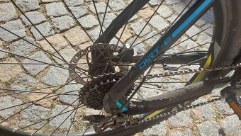 GIANT DIRT E+3 - 4