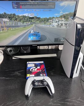 PS5 s mechanikou Slim 1TB + hra GT7 - 4