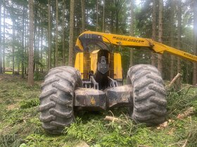 Highlander 4wd harvestor - 4