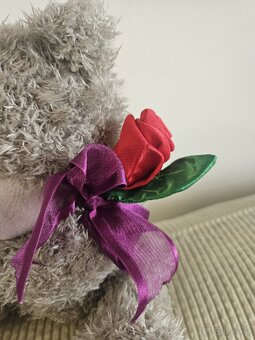 Medvídek Me to you s růží - 4
