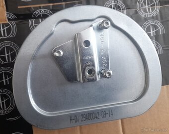HARLEY DAVIDSON® BREAKOUT FXSB - 4