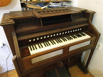 Harmonium made in USA - 4