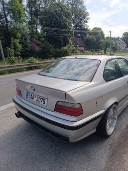 E36 coupe 2.0 - 4