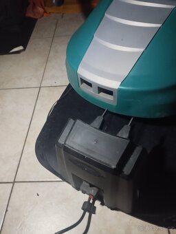Robotická sekačka indigo - 4