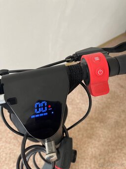 Elektrokolobezka CORY Cool Plus 550W - 4