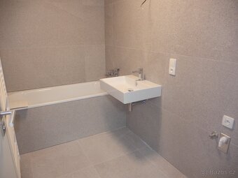 Pronájem nového bytu 2+kk s balkonem, 59 m2, Jablonec - 4