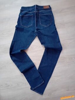 DÁMSKÉ - DÍVČÍ DŽÍNY - vel.S/M /zn. H&M - Denim - 4