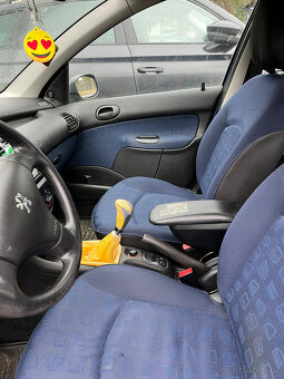 Peugeot 206, 1.1 benzín, r. 2001, pojízdný, bez STK - 4