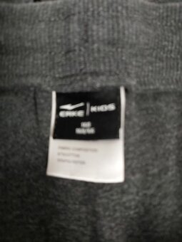 Dětské luxusní tepláky vel 160 nové - 4