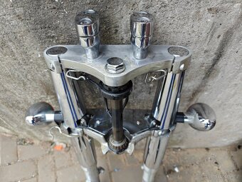 Kawasaki VN 800 Vulcan - přední tlumiče - přední a zadní kol - 4