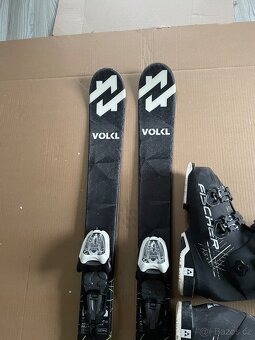 Univerzální lyže Volkl 130 cm + lyžáky Fischer 37-38 - 4