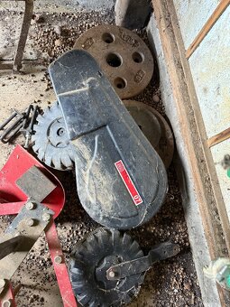 Příslušenství na Teru, asi MS 07 - 4