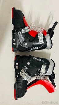 SET dětských lyží - Atomic 130, vázaní, boty - 4