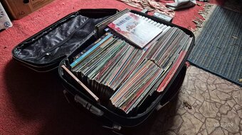 180 x DVD + Chalupáři - 4