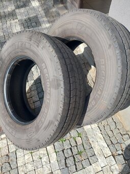 265/70 r17,5 Goodyear - 4