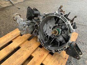 Ford Maverick 2.3 - převodovka s rozvodovkou - 4