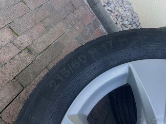 Kola 5x114.3 17 s letním pneu 215/60 R17 - 4