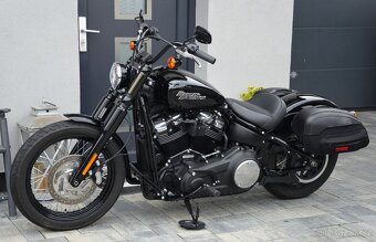 Harley Davidson FXBB Softail Street Bob 107 CZ původ - 4