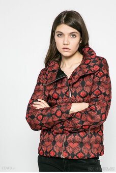 Péřová bunda Desigual - 4
