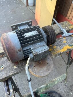 Elektromotor - 4