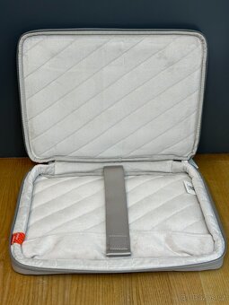 Tomtoc Defender A22 taška na Macbook Air 13 M4 M3 M2 M1 NOVÁ - 4