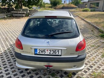 peugeot 206 1.4i 55kw , rok výroby 2005 - 4