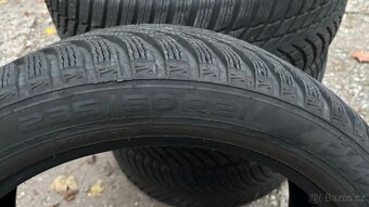 Zimní pneu NOKIAN TYRES SNOWPROOF 2 SUV 235 - 4