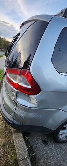 Prodám FORD Galaxy - plně pojízdné, denně v provozu - 4