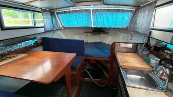 Ocelová kajutová loď 9m - 4