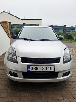 Suzuki Swift 1.3 GL | klima | navi | STK 7/2027Suzuki Swift - 4