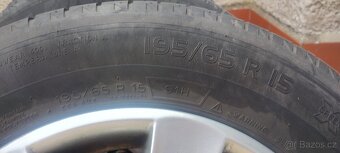 Elektrony s pneu - 4