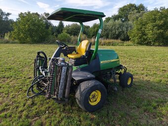 John Deere 8700 vřetenová sekačka - 4
