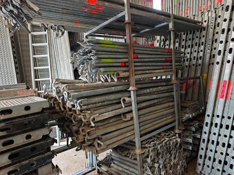 Prodám lešení Layher blitz - pole 2,57m - Alfix - 4