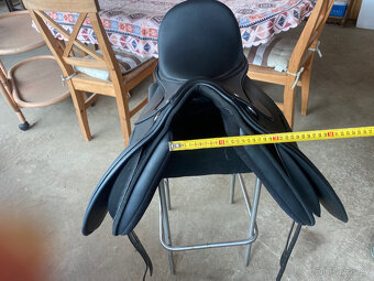 Prodám drezurní sedlo NORTON - 4